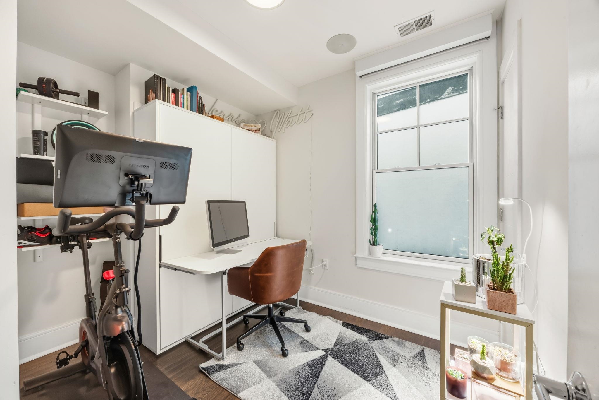 313 7TH ST Unit: 202