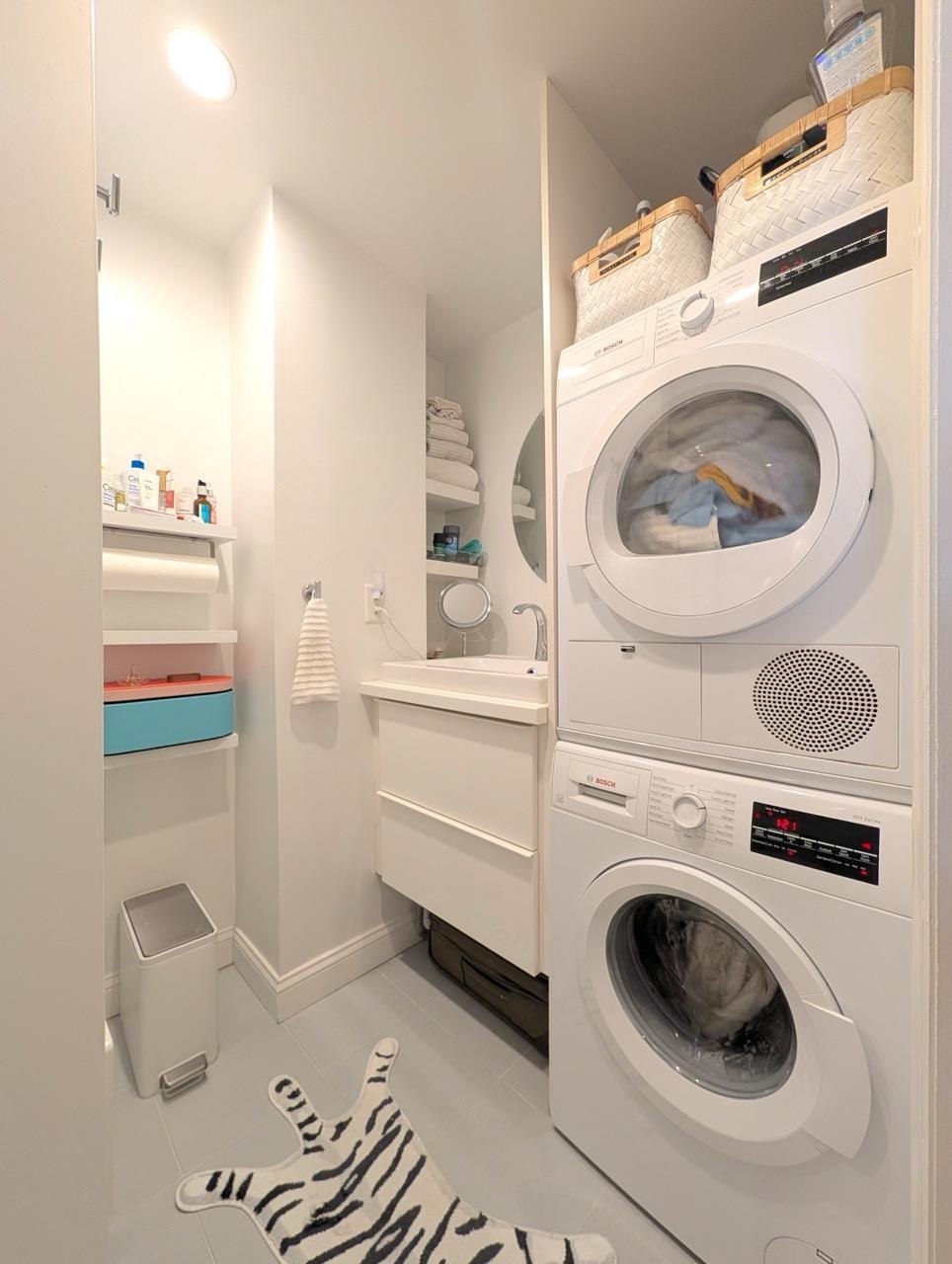 332 YORK ST Unit: #1