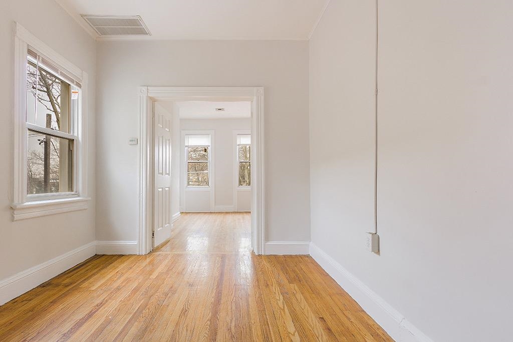 338 BRAMHALL AVE