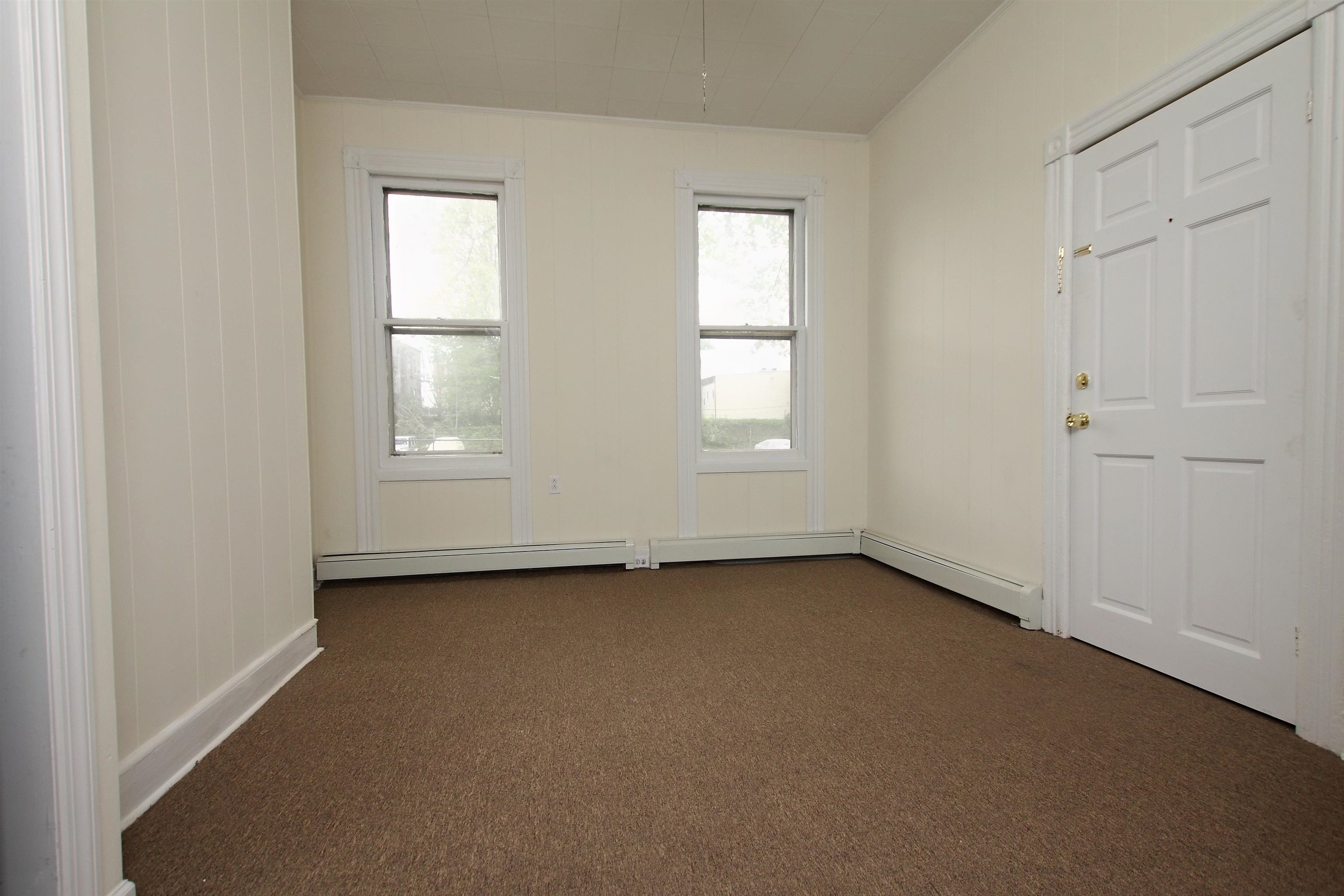338 BRAMHALL AVE