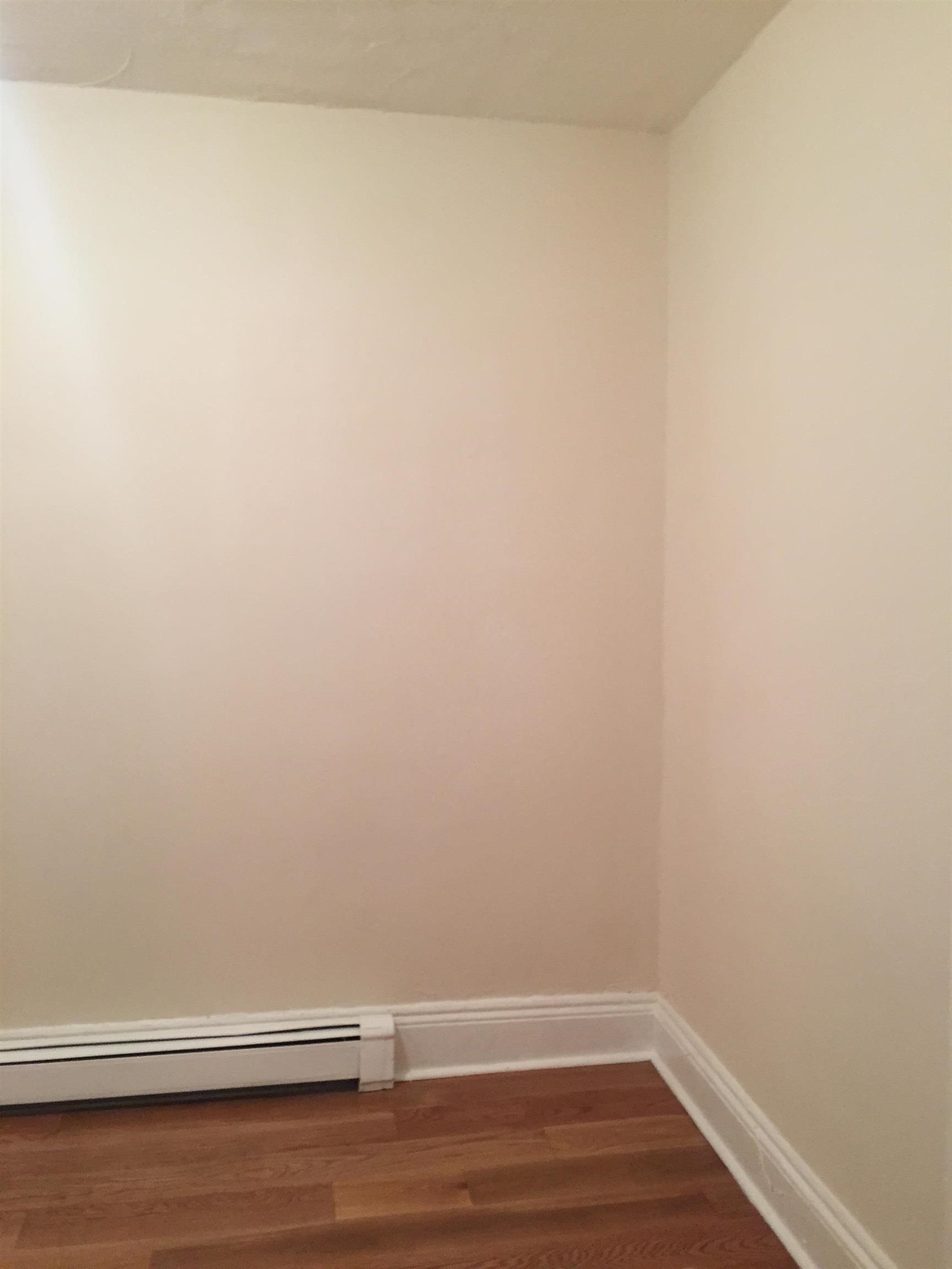 31 VAN NOSTRAND AVE
