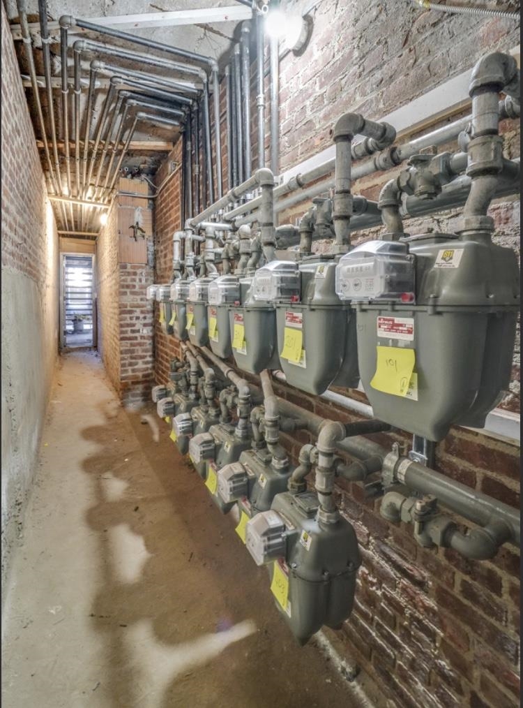 32 MAGNOLIA AVE Unit: 101