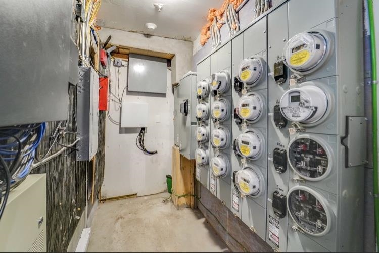 32 MAGNOLIA AVE Unit: 101