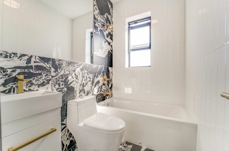 32 MAGNOLIA AVE Unit: 101