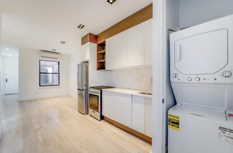 32 MAGNOLIA AVE Unit: 101