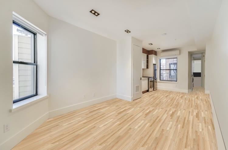 32 MAGNOLIA AVE Unit: 101