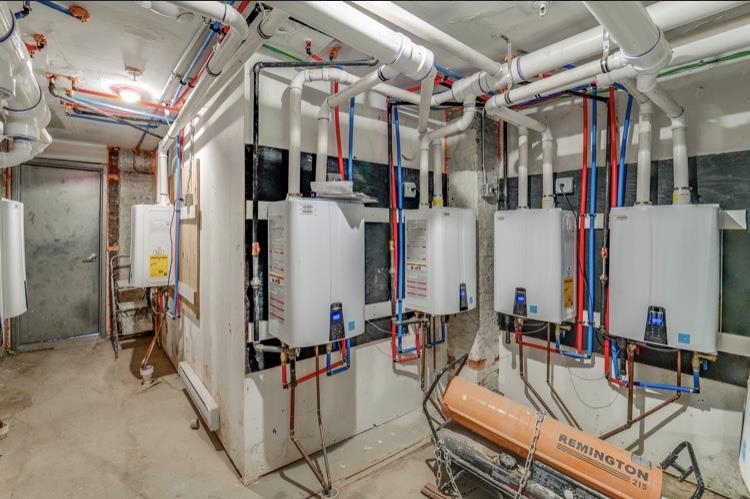 32 MAGNOLIA AVE Unit: 101