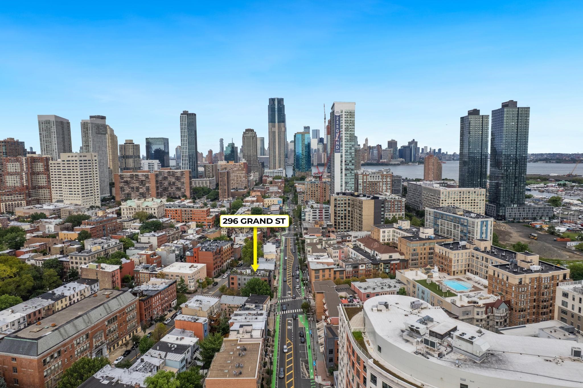 296 GRAND ST Unit: 1A