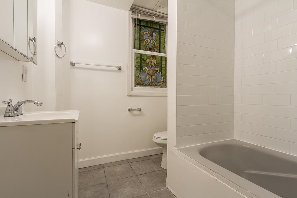 1532 JOHN F KENNEDY BLVD