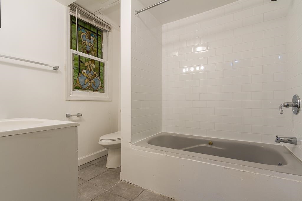 1532 JOHN F KENNEDY BLVD