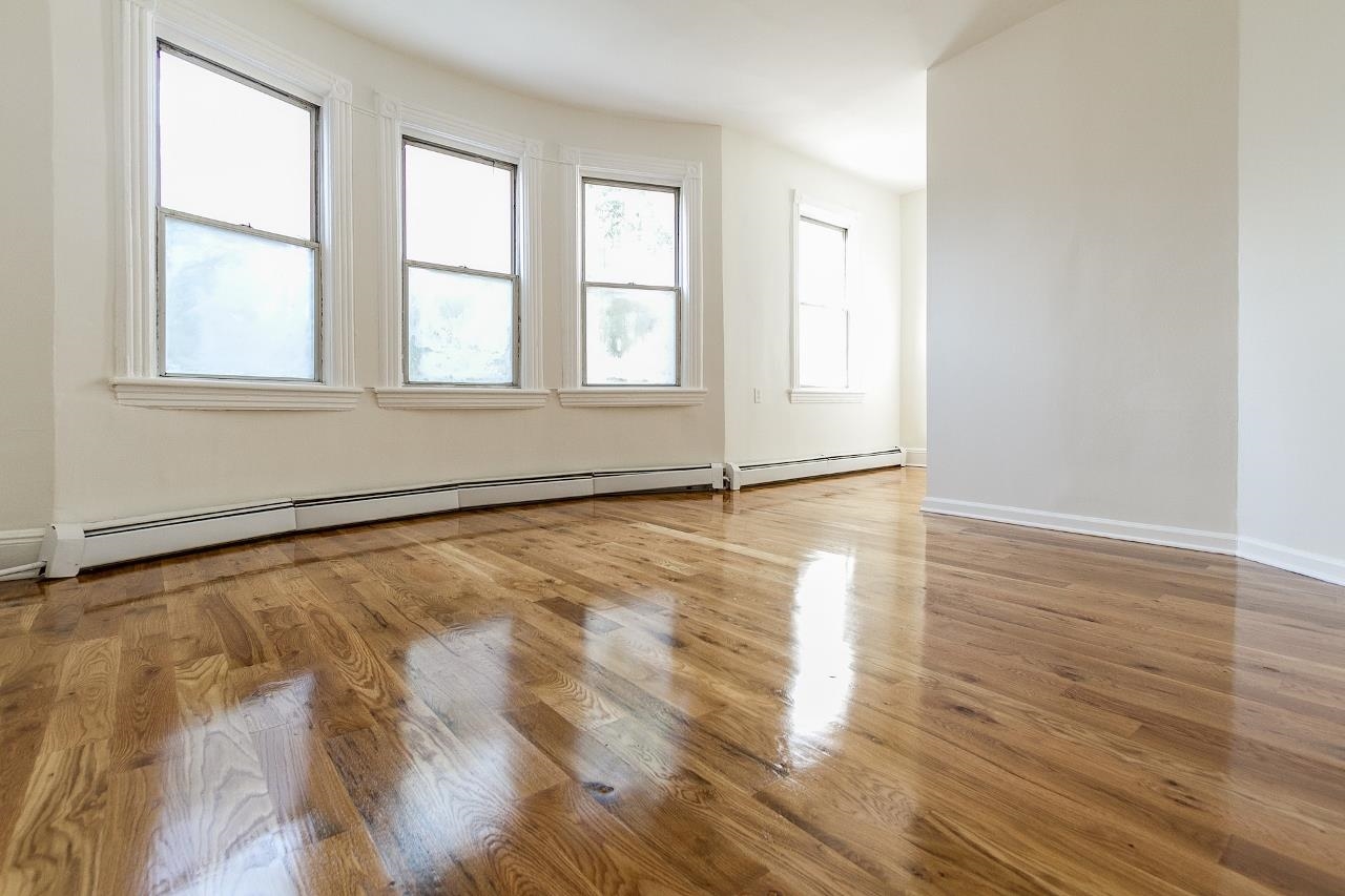 1532 JOHN F KENNEDY BLVD