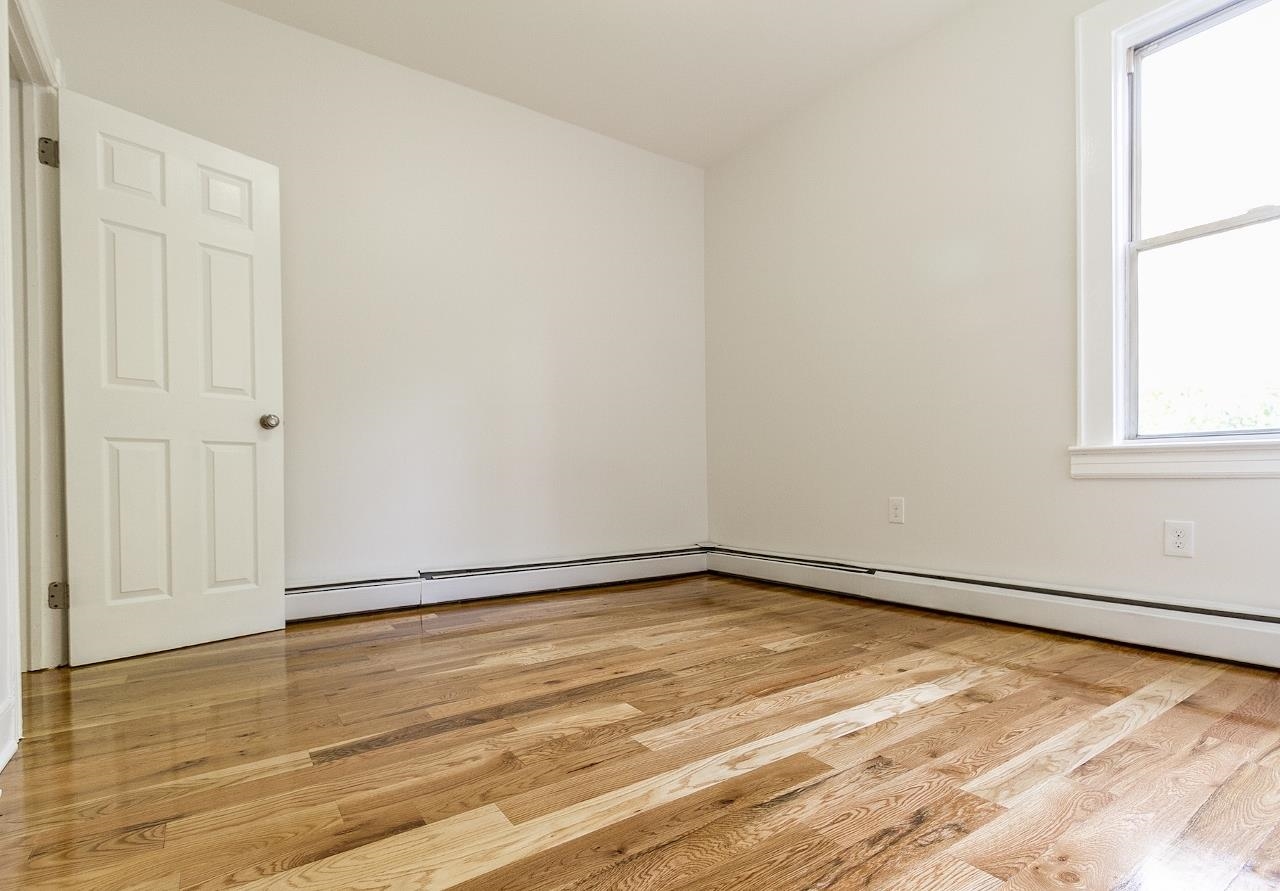 1532 JOHN F KENNEDY BLVD