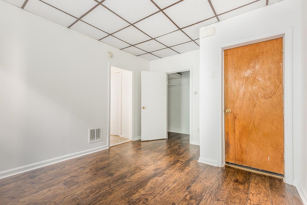 385 PRINCETON AVE