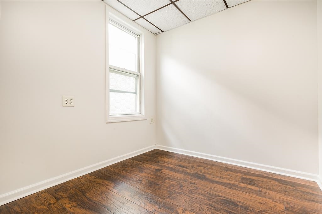 385 PRINCETON AVE