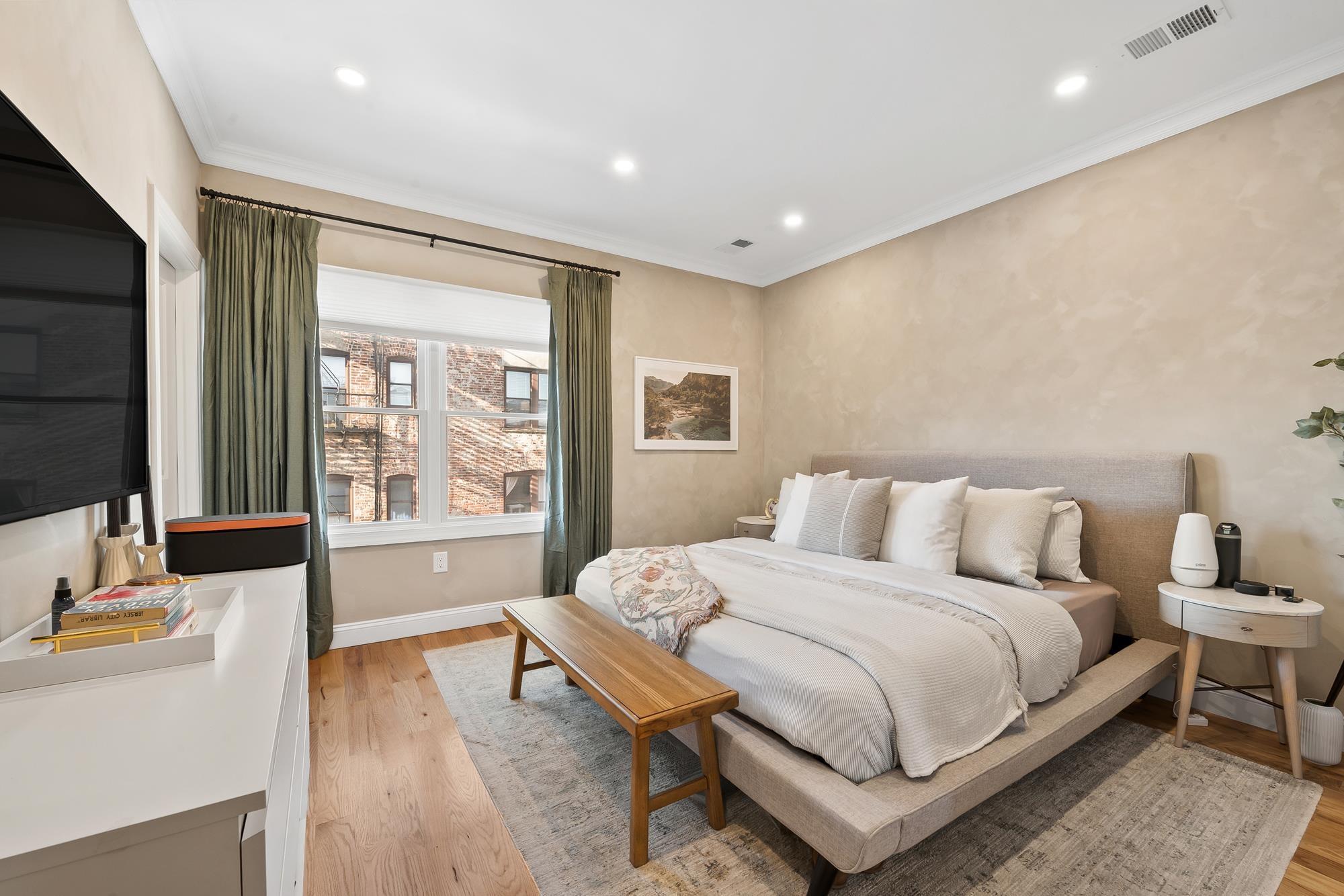 71 RESERVOIR AVE Unit: 2