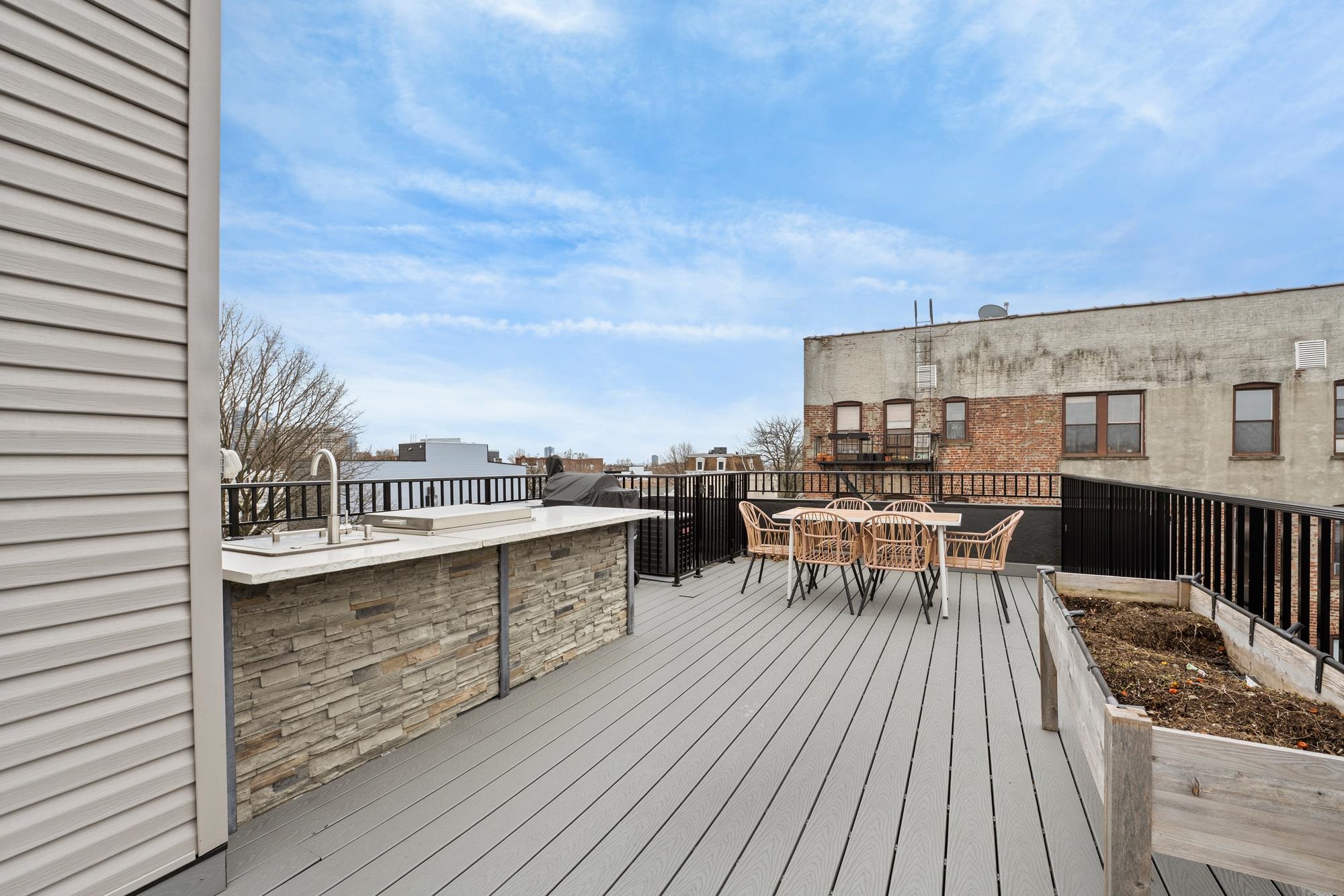 71 RESERVOIR AVE Unit: 2