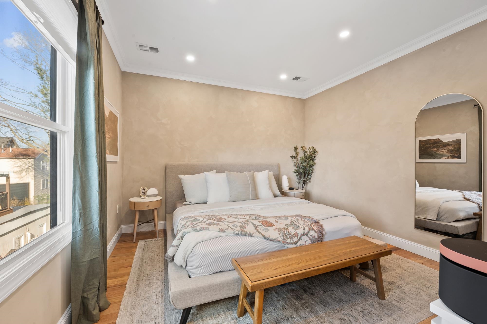71 RESERVOIR AVE Unit: 2