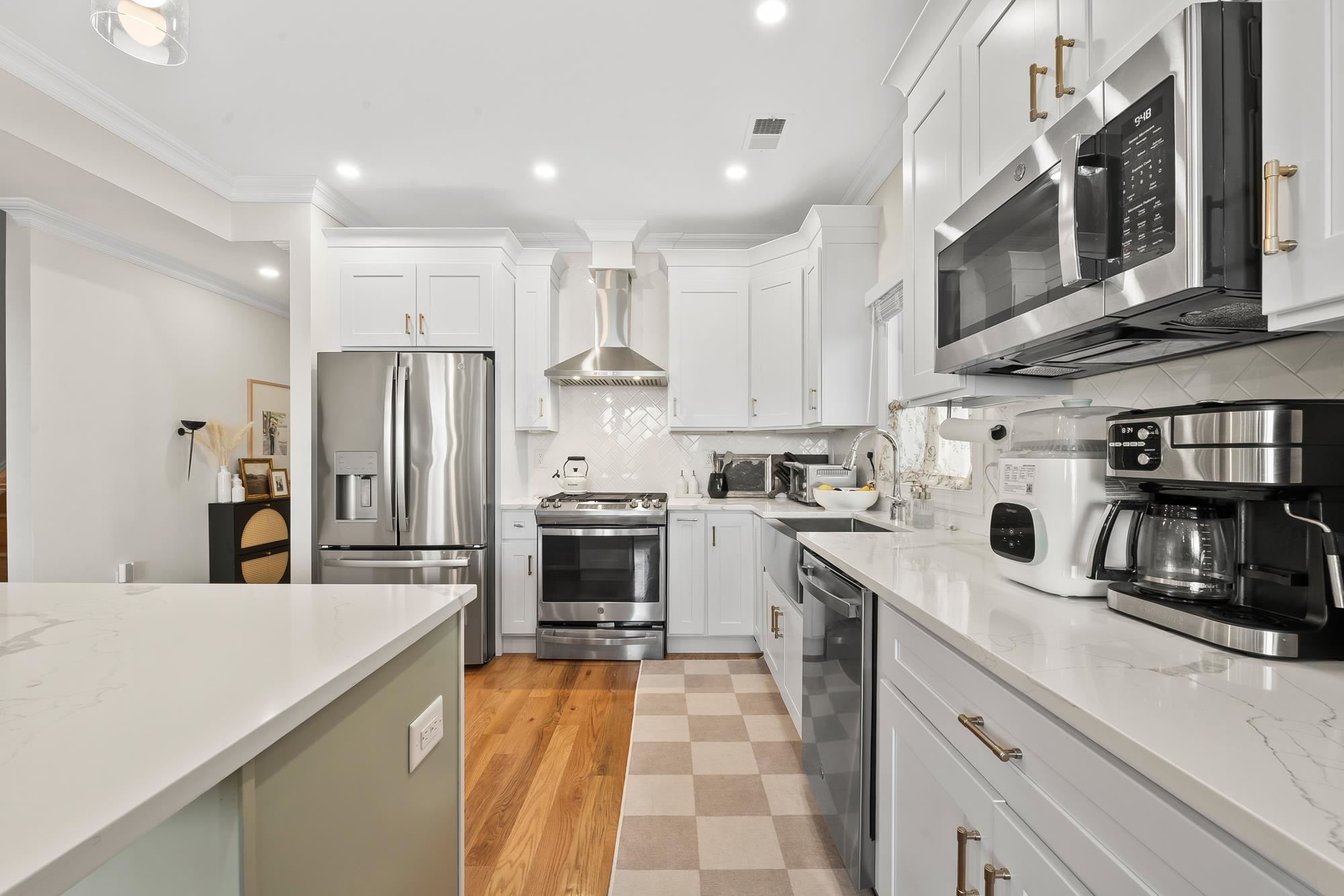 71 RESERVOIR AVE Unit: 2