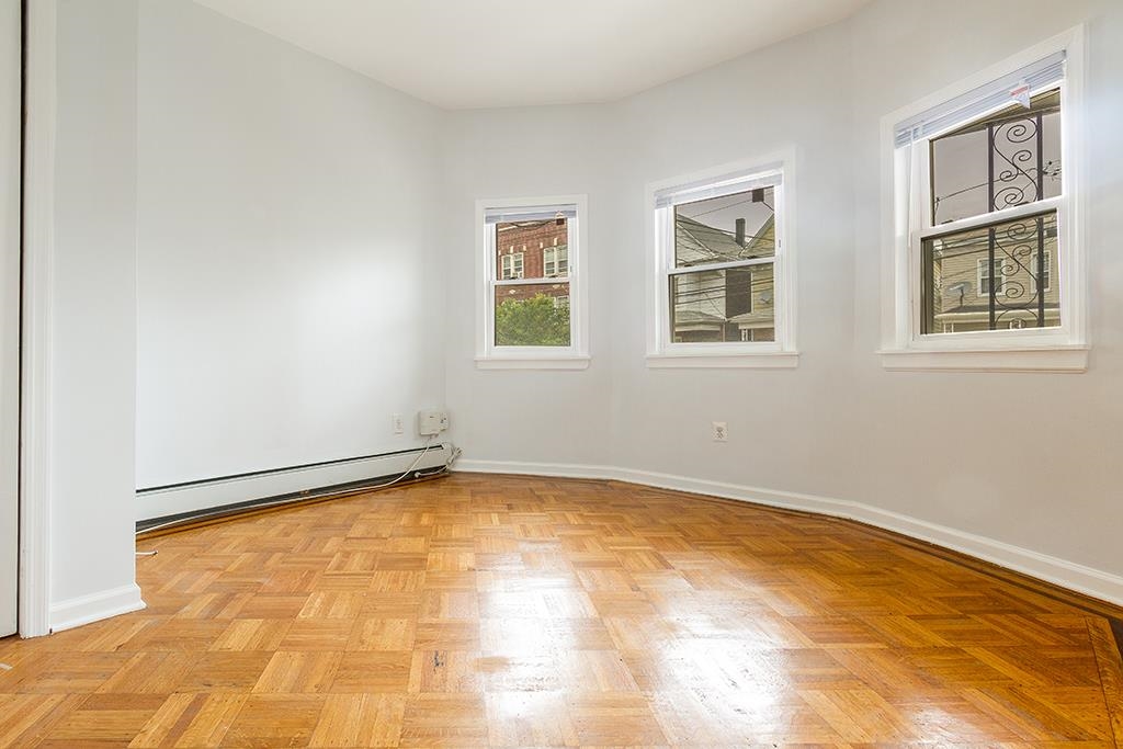 30 WEST 29TH ST