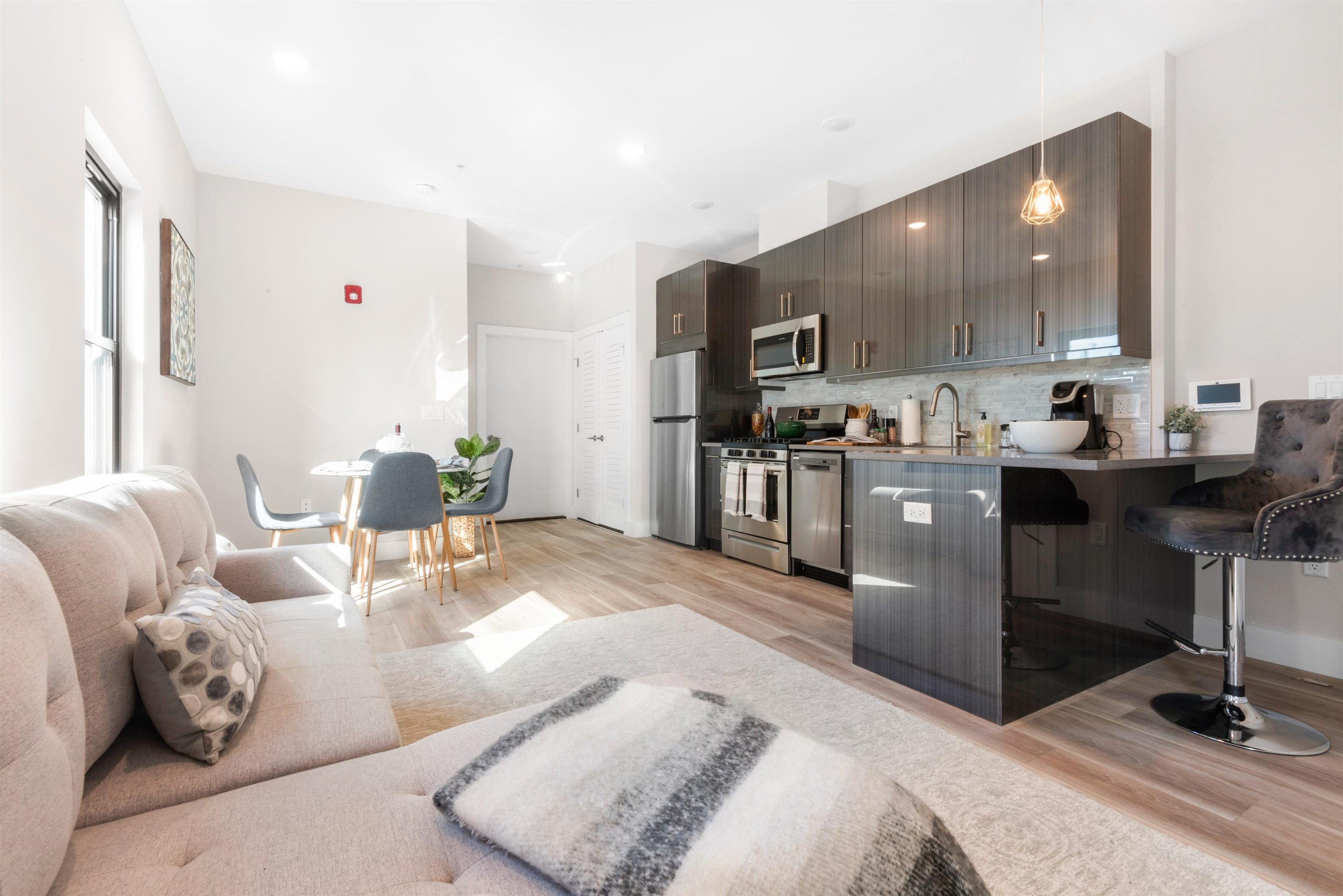 89 JORDAN AVE Unit: 202