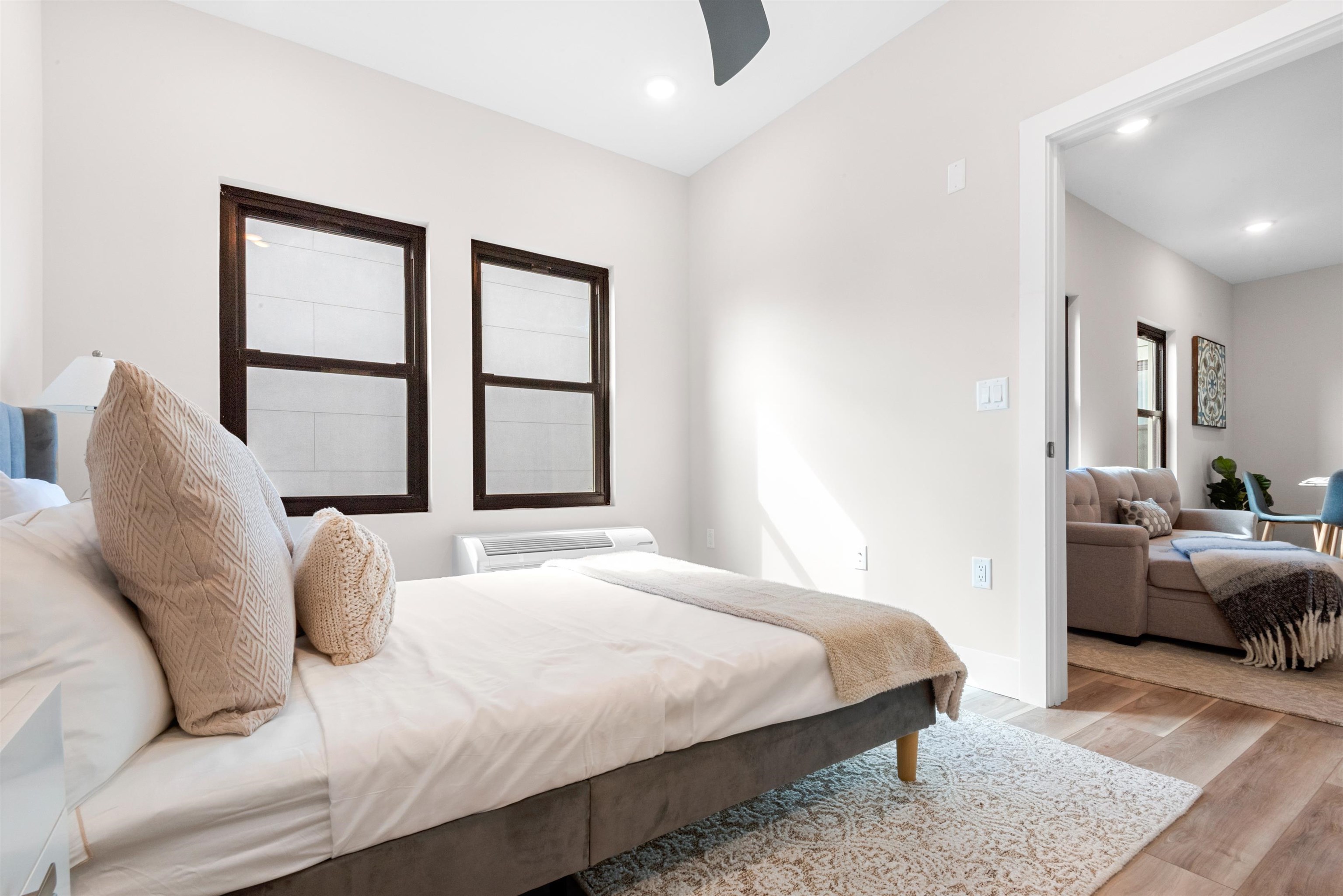 89 JORDAN AVE Unit: 202