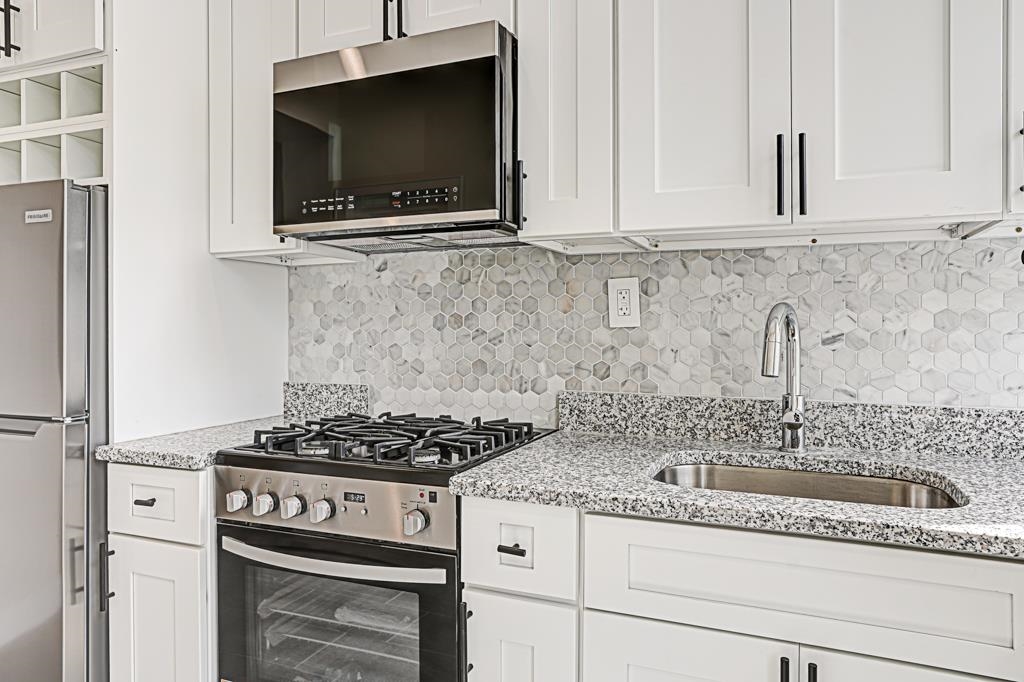 645 JERSEY AVE Unit: 1