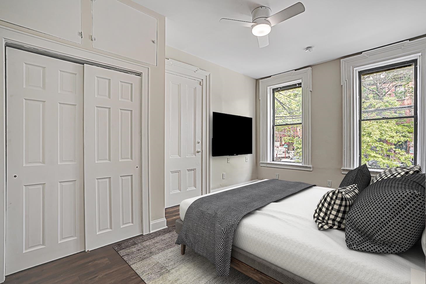 645 JERSEY AVE Unit: 1