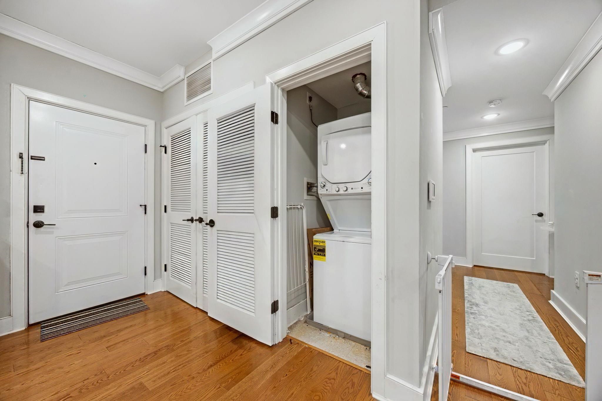 28 BRIGHT ST Unit: 307