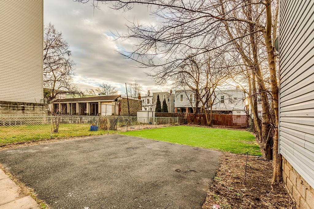 287 CATOR AVE
