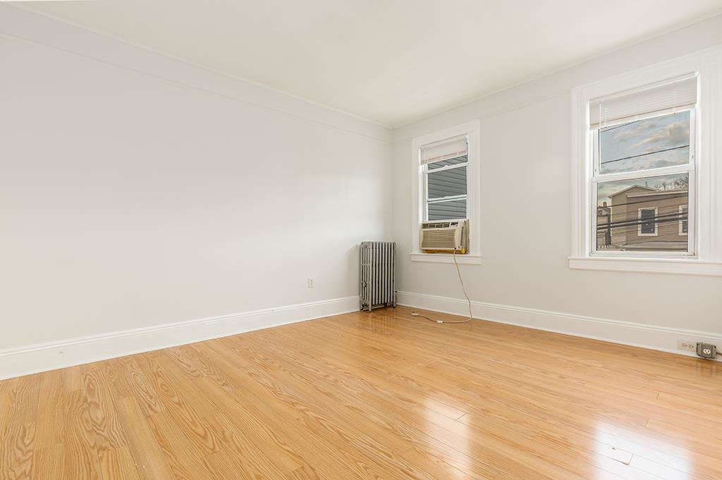 287 CATOR AVE