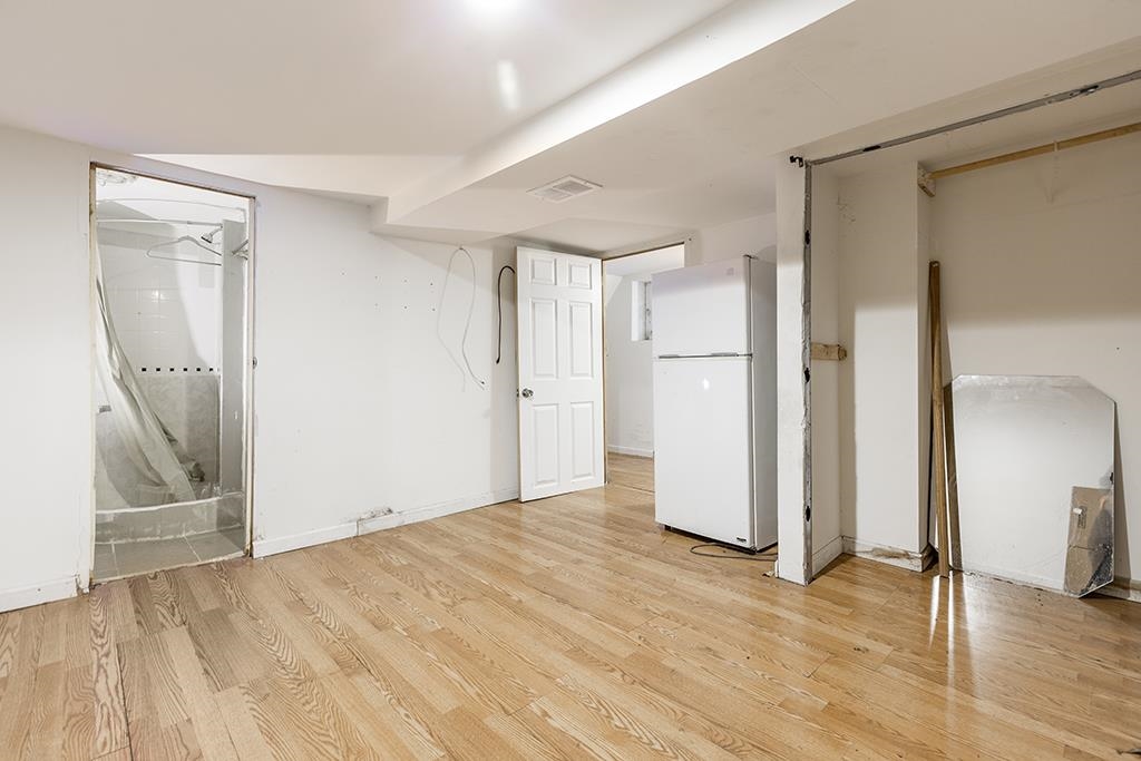 287 CATOR AVE