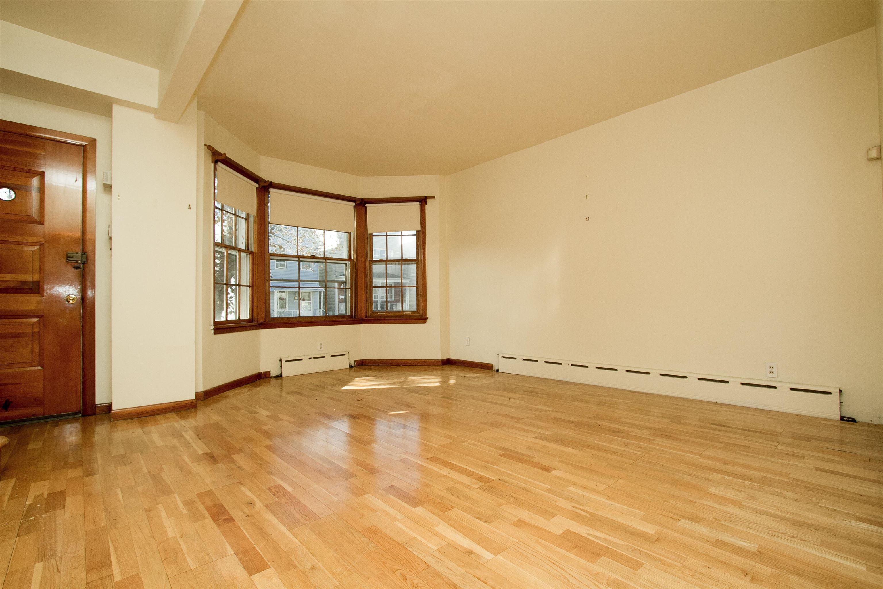 248 NEPTUNE AVE