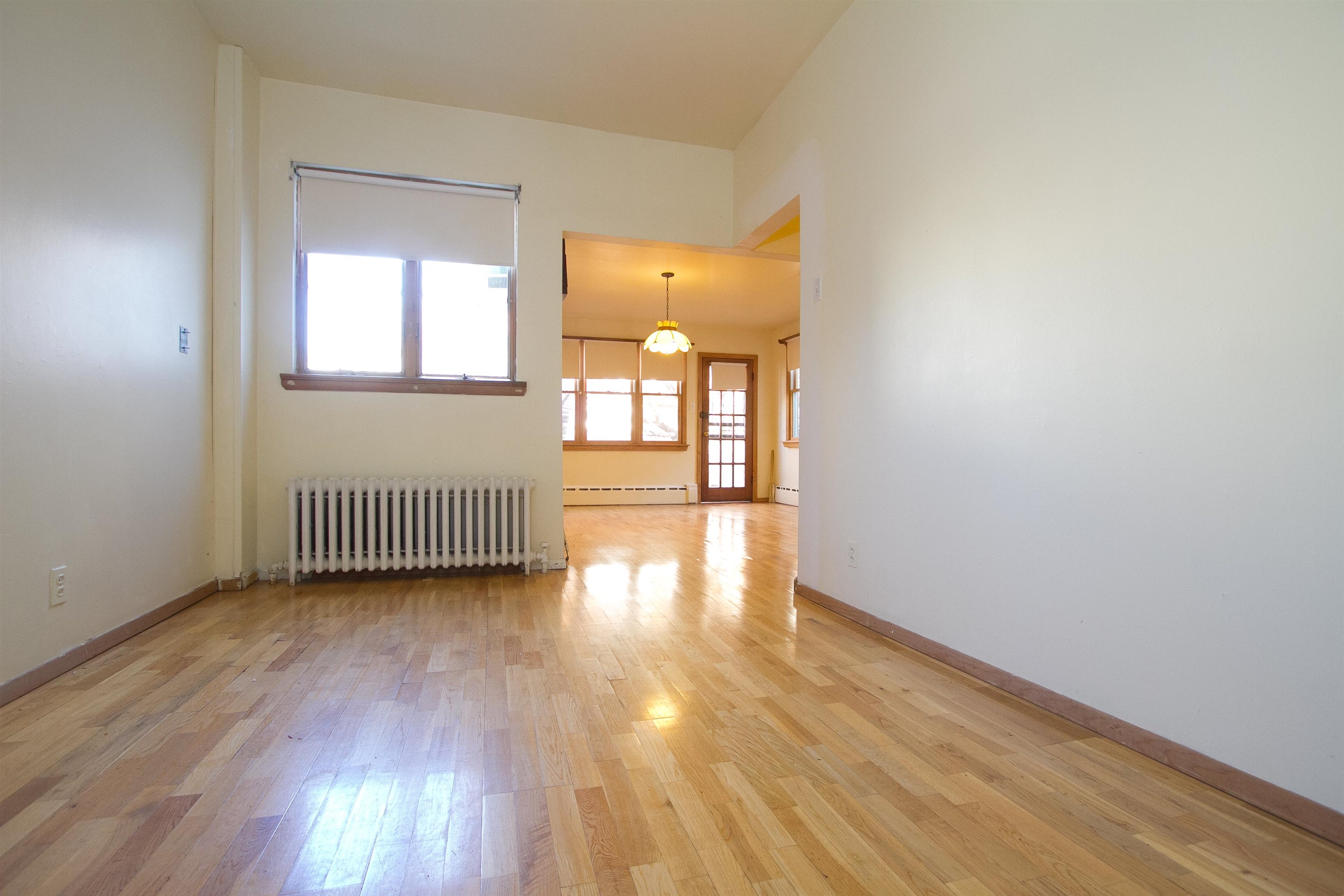 248 NEPTUNE AVE