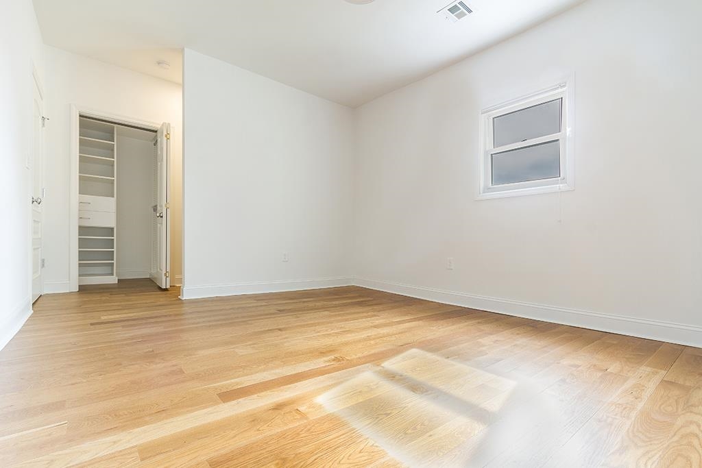 40 WEST 19TH ST