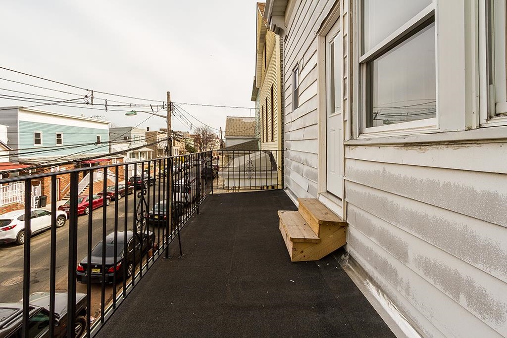 40 WEST 19TH ST