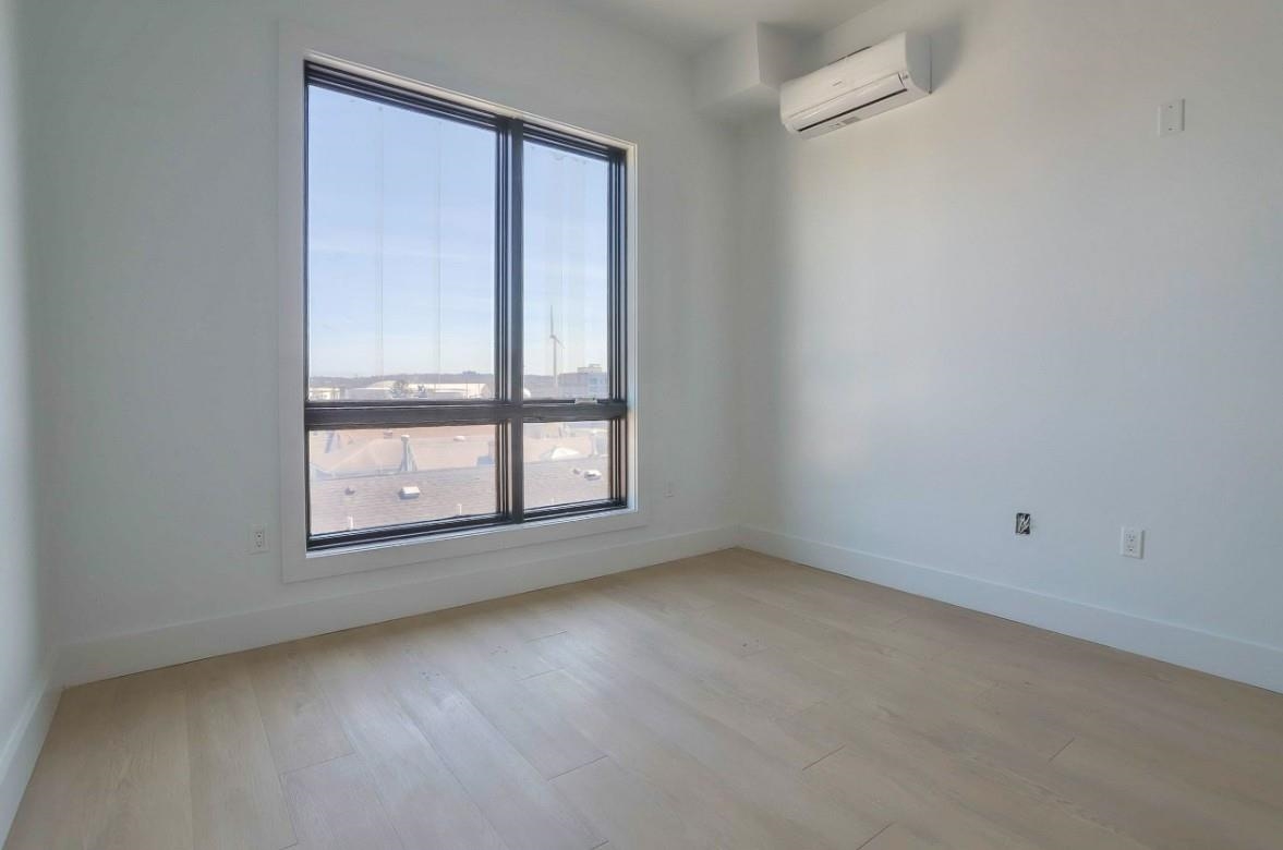 354 BROADWAY Unit: 2F