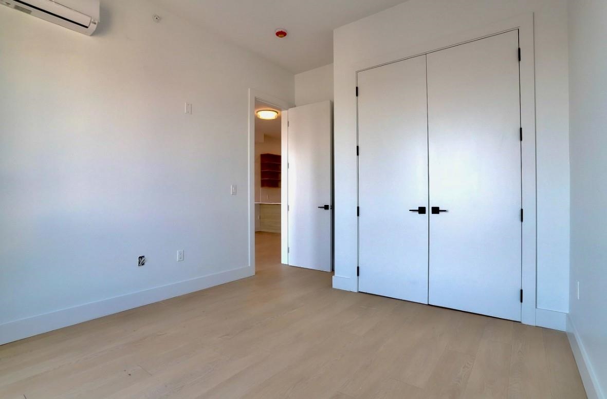354 BROADWAY Unit: 2F