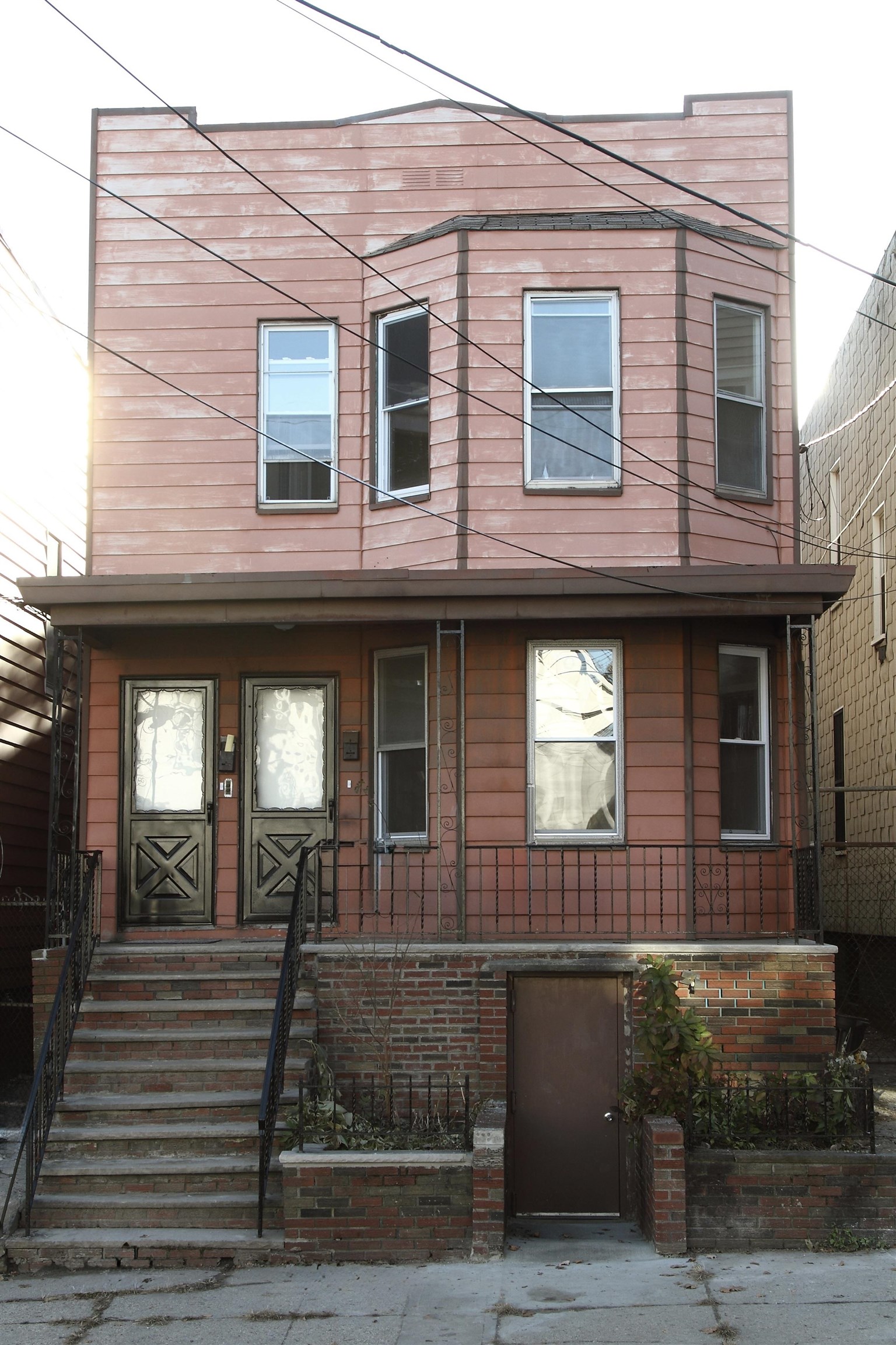 23 DWIGHT ST