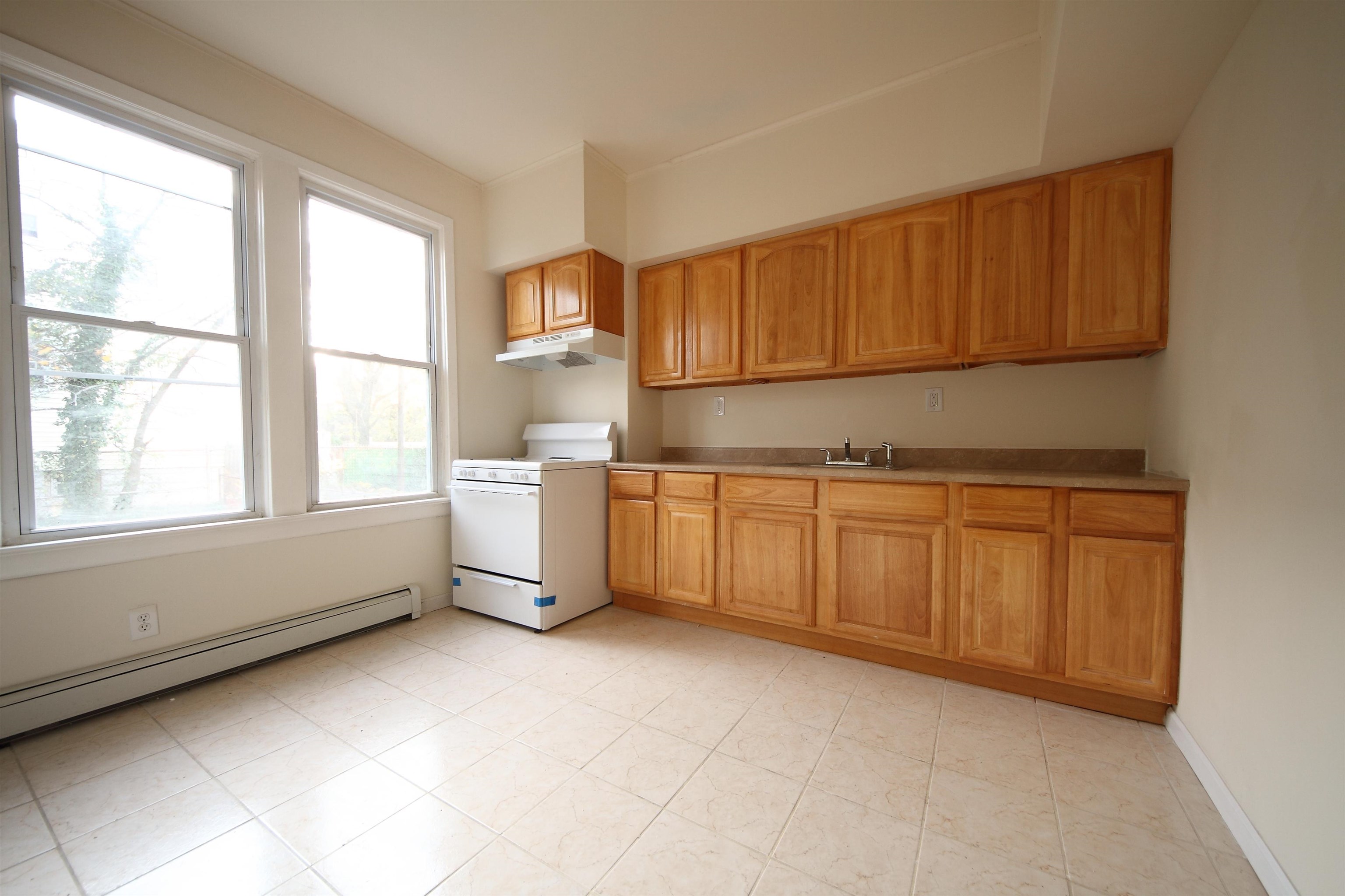 23 DWIGHT ST