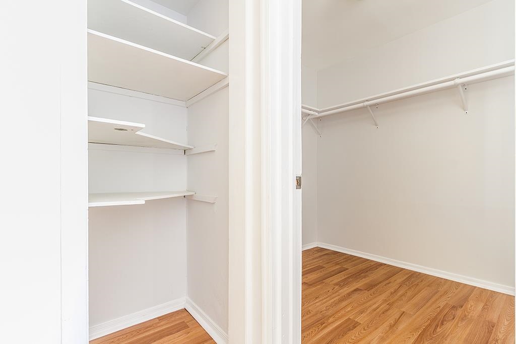 17 BERGEN AVE