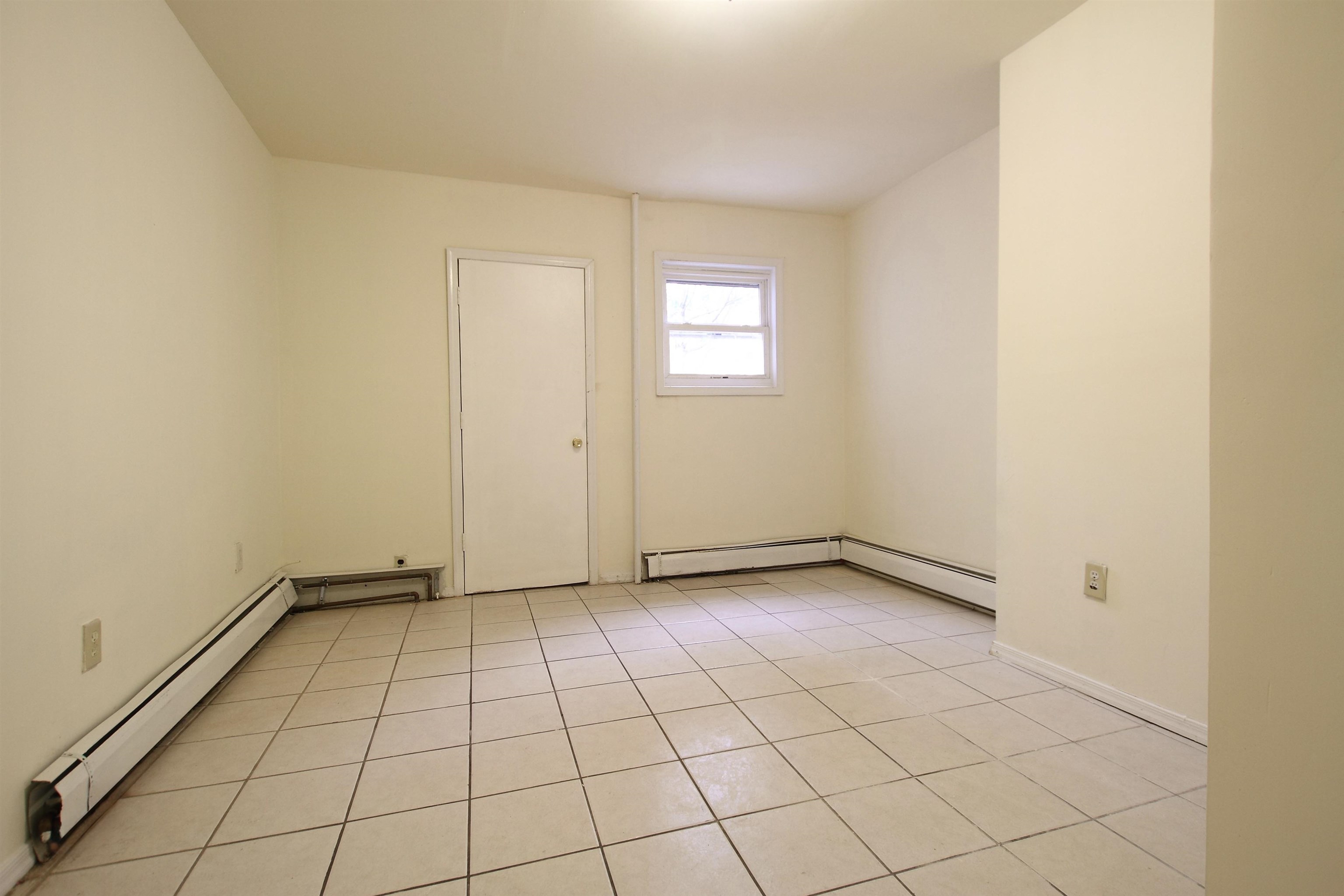 17 BERGEN AVE