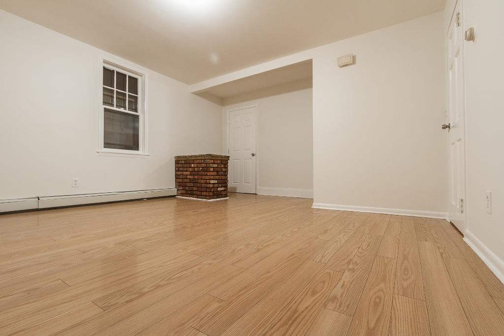 156 BOYD AVE