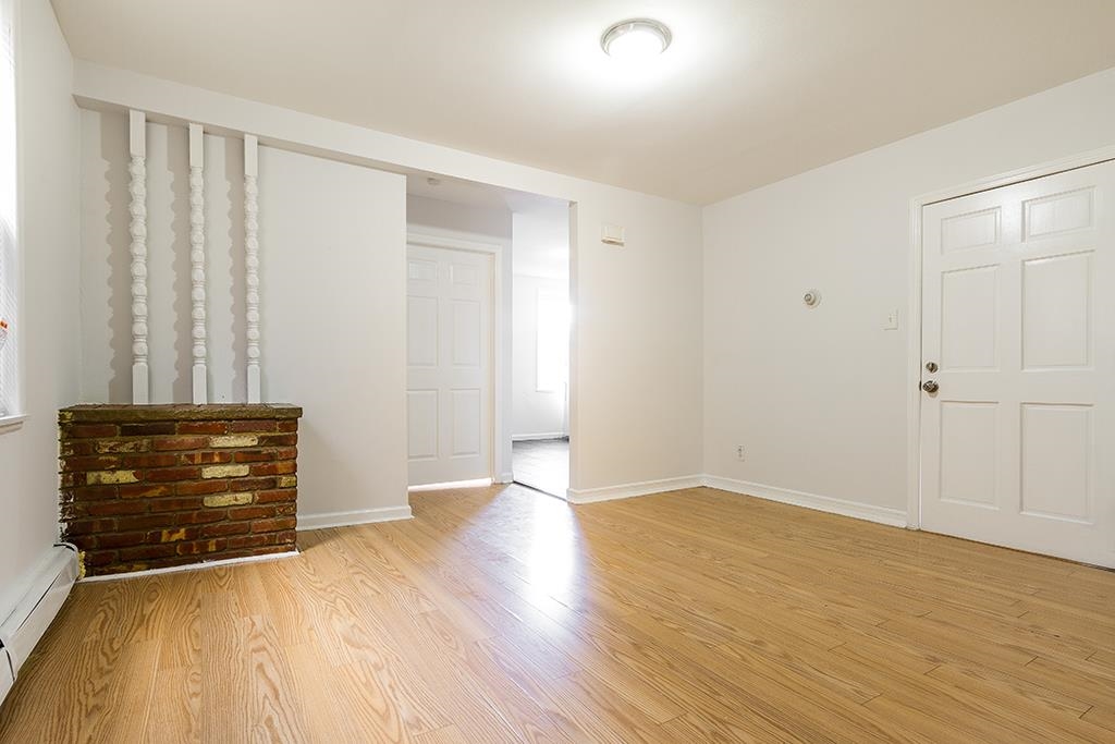 156 BOYD AVE