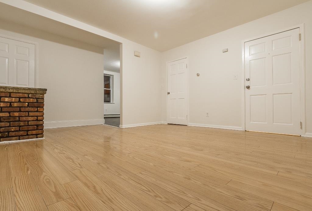 156 BOYD AVE