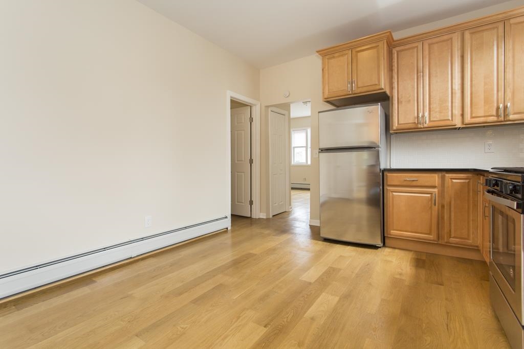 36 WEST 19TH ST