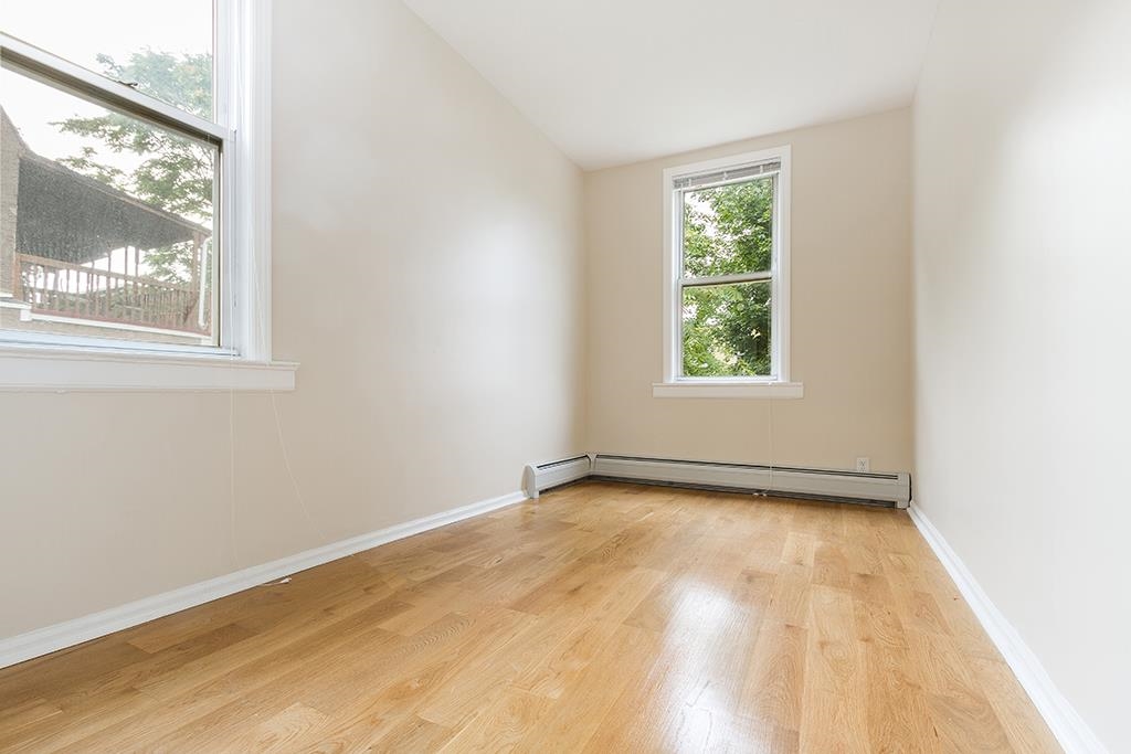 36 WEST 19TH ST