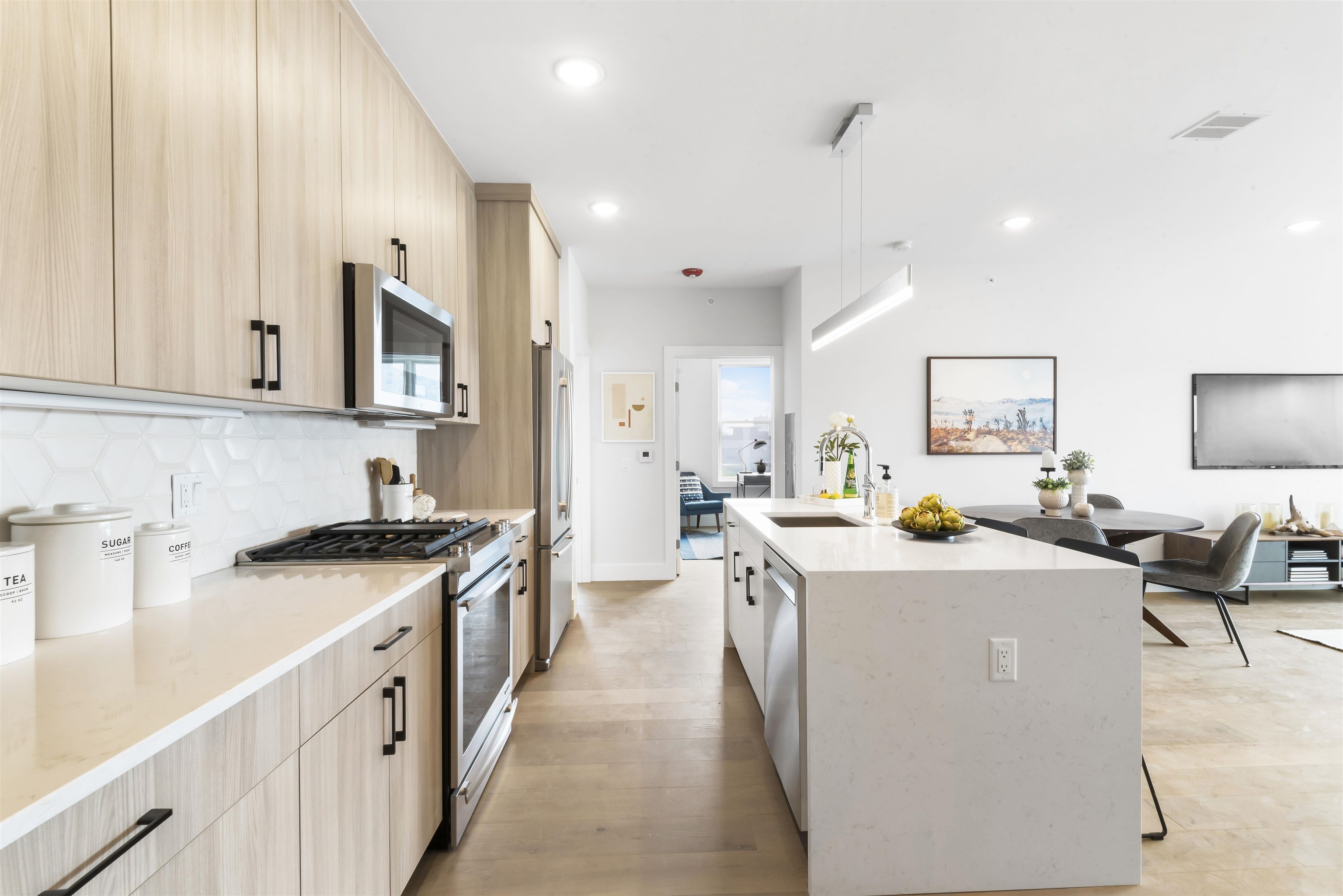 620 PALISADE AVE Unit: 202