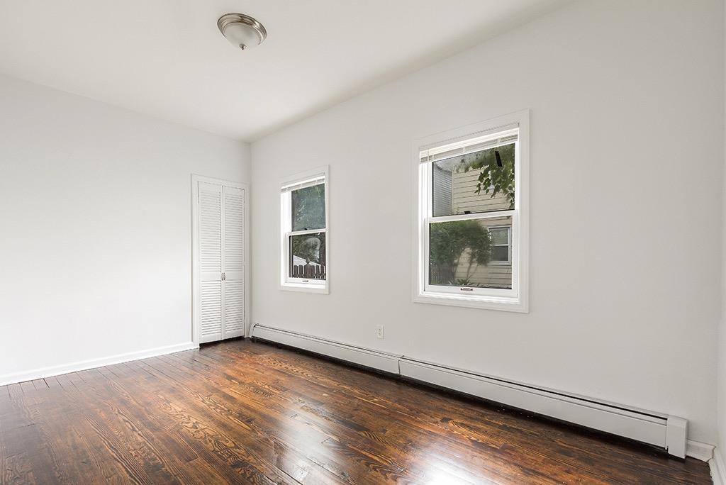 118 WEST 9TH ST