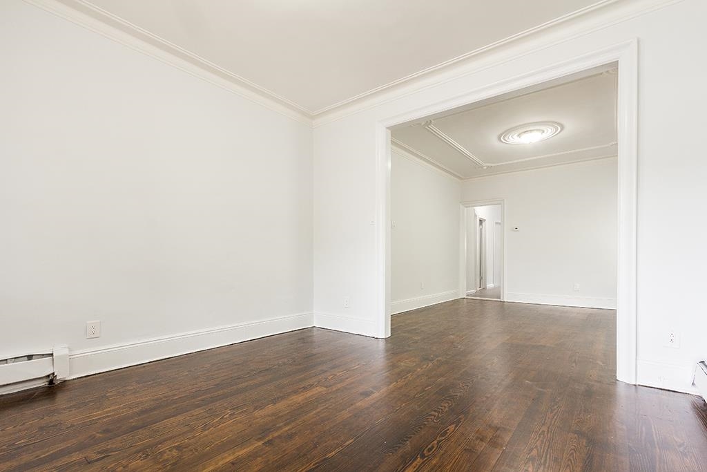 118 WEST 9TH ST