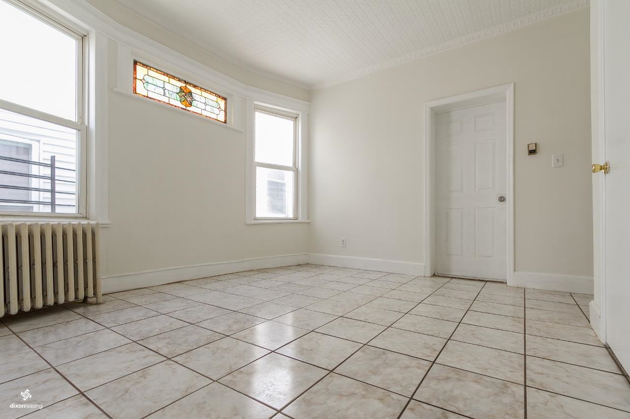 142 VAN NOSTRAND AVE